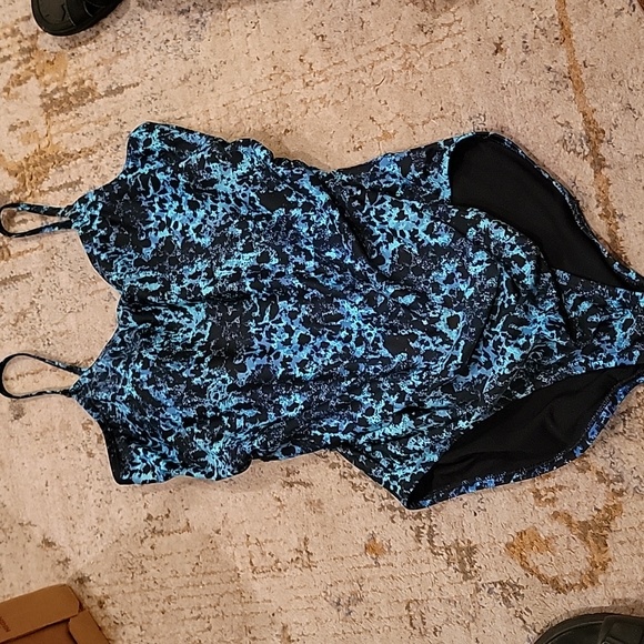 Speedo Other - Speedo Women's Swim Suit Black/Blue